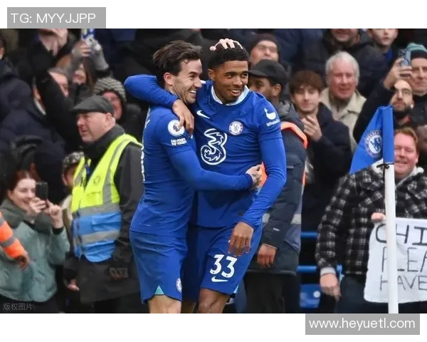 切尔西球星妻子背后的故事她如何影响丈夫的职业生涯与家庭生活