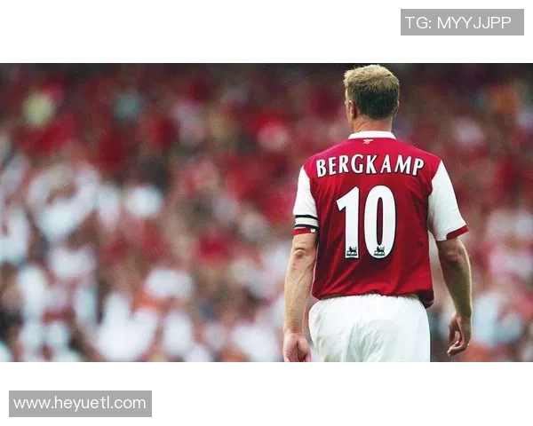 足坛巨星经典庆祝动作全景解析激情时刻背后的故事与魅力 足坛巨星经典庆祝动作全景解析激情时刻背后的故事与魅力